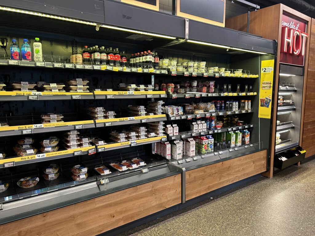 店内の様子2